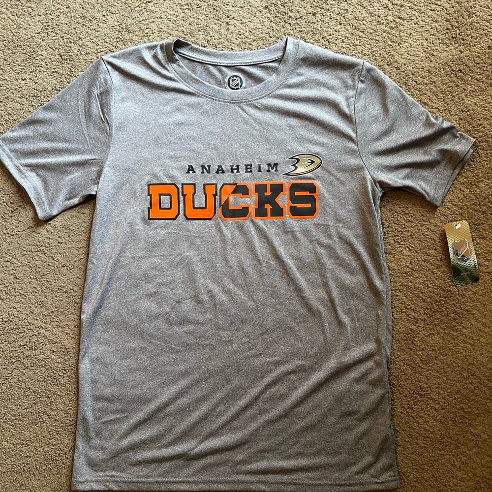 NHL Gray Short Sleeve Tee NWT